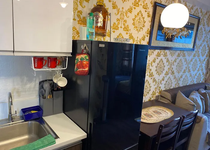 Luxury Urban Bliss-stylish 3 Bedroom 4room Makati Oasis In Air Apartment